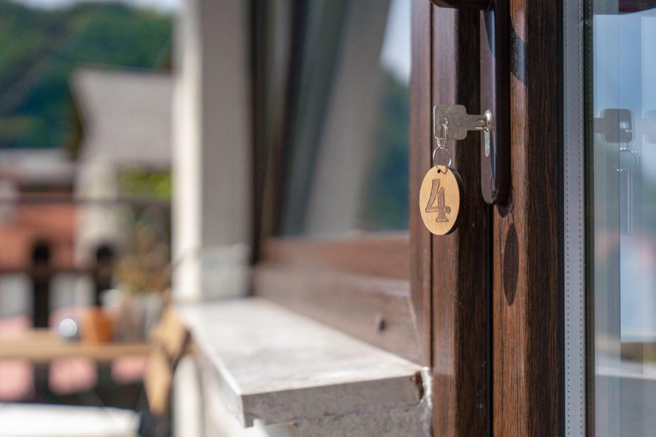 The Foxhouse Hotel Tolmin Kültér fotó