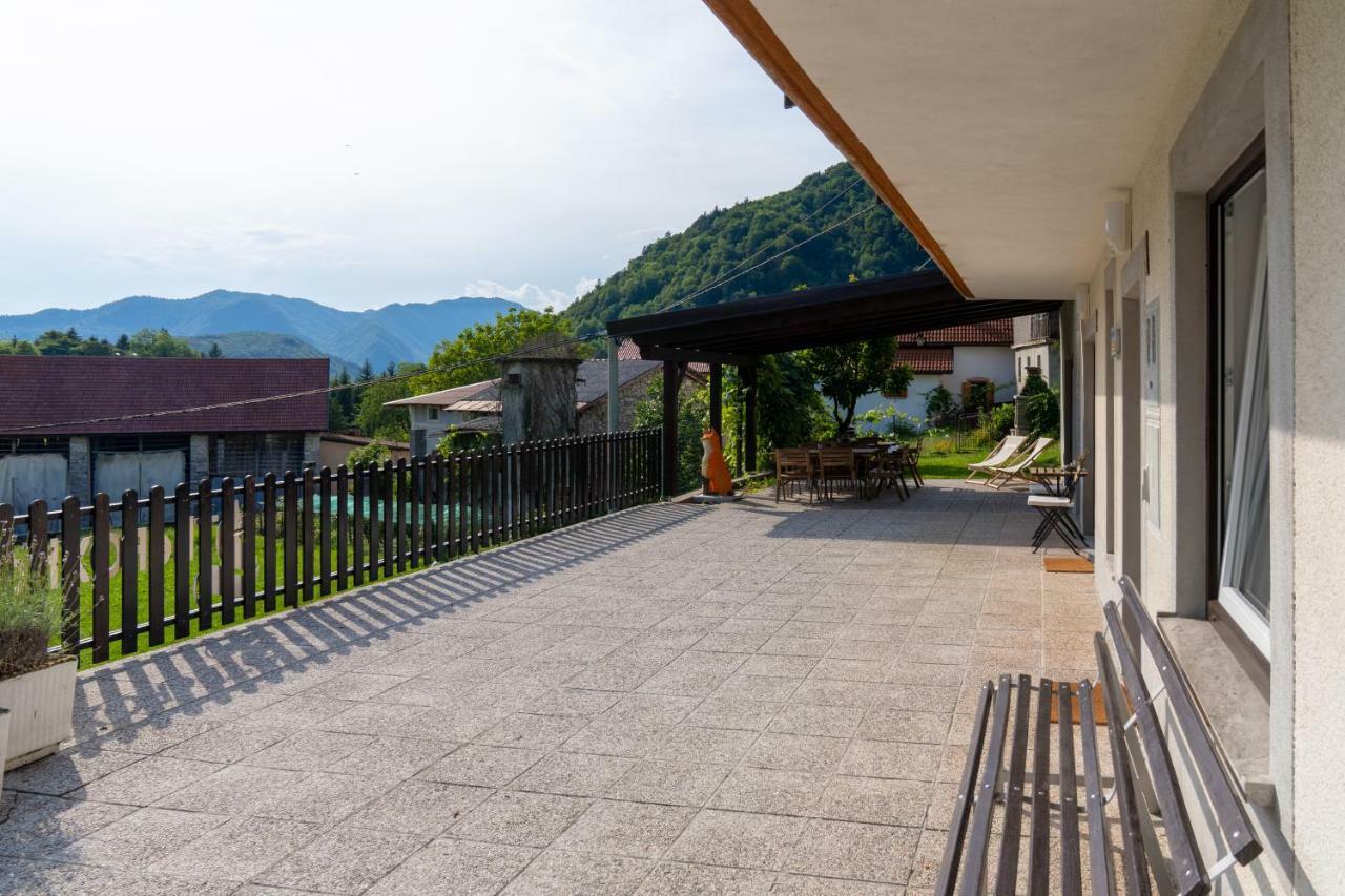The Foxhouse Hotel Tolmin Kültér fotó